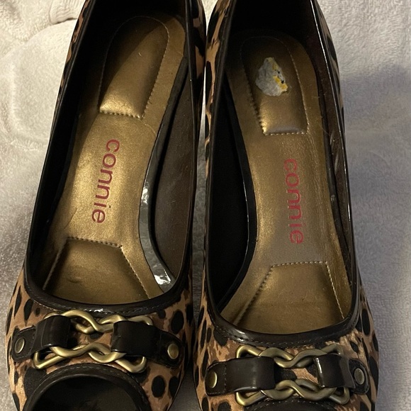 Opened toe cheetah print heels size 11 like new. - Picture 7 of 7